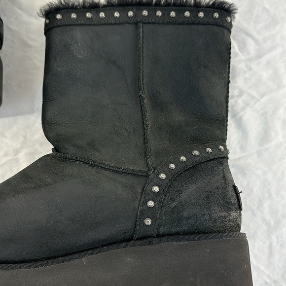 UGG Burnished Suede Studded Boots - Picture 3 of 9
